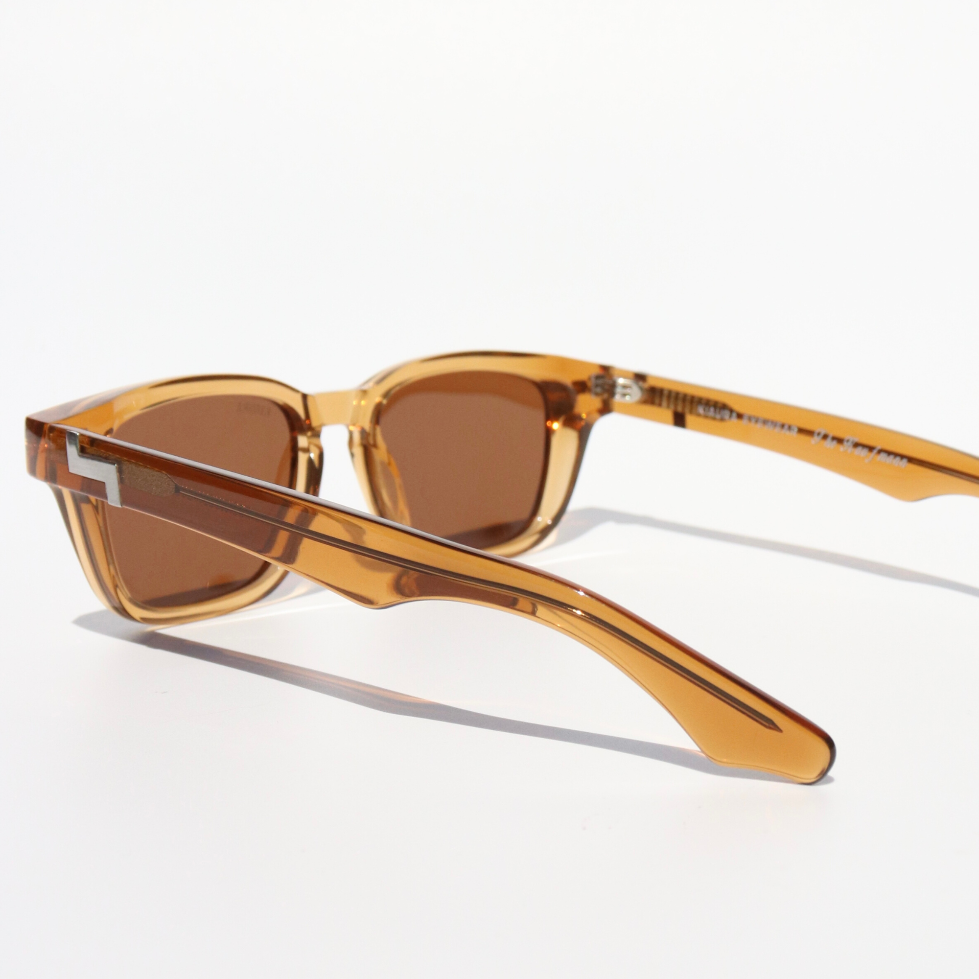 retro style sunglasses