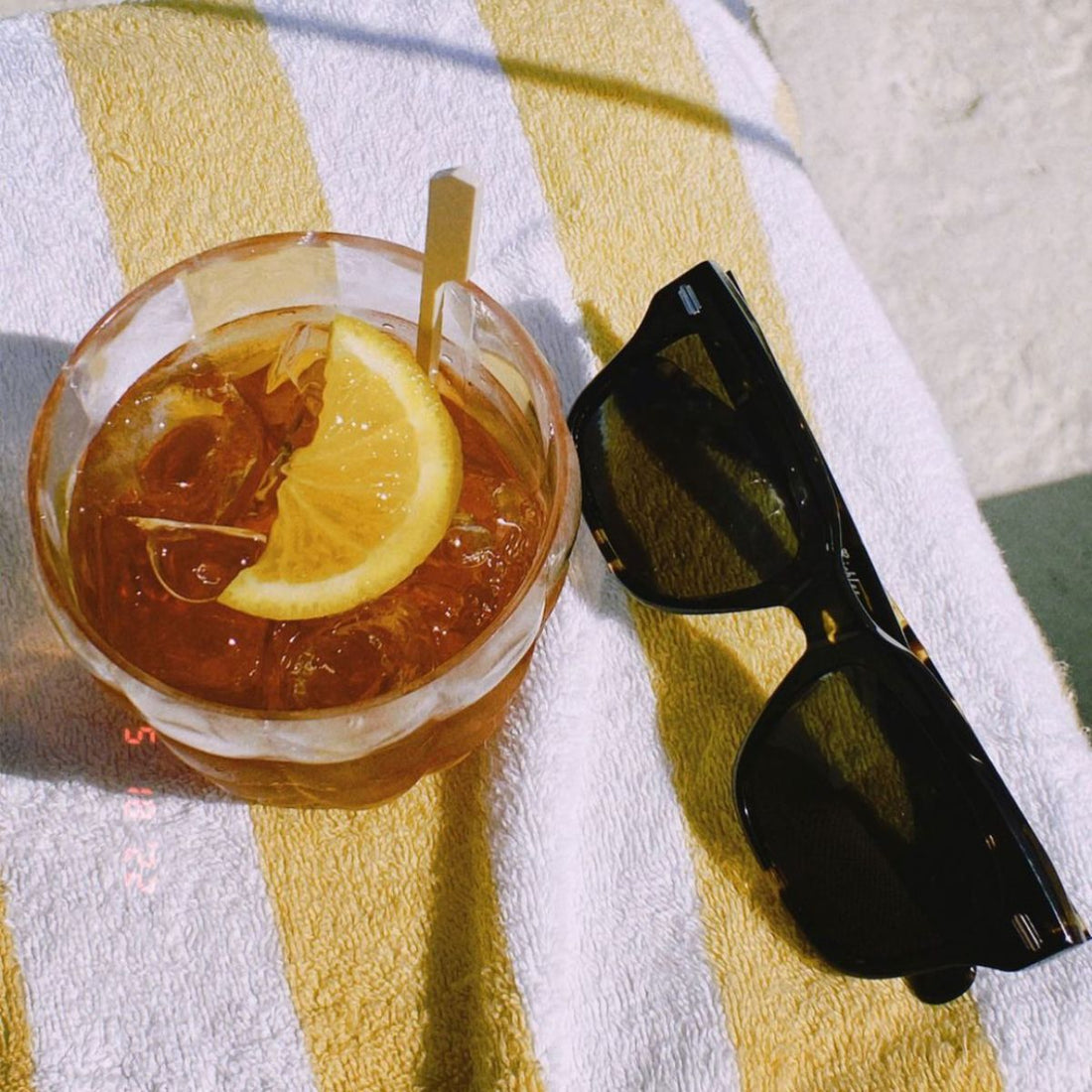 retro sunglasses
